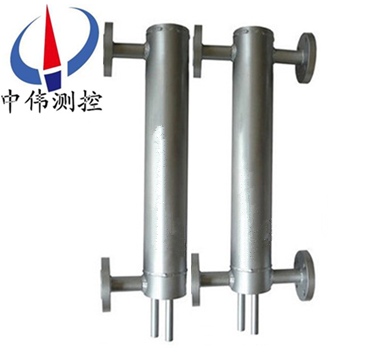 不鏽鋼平衡(heng)容器